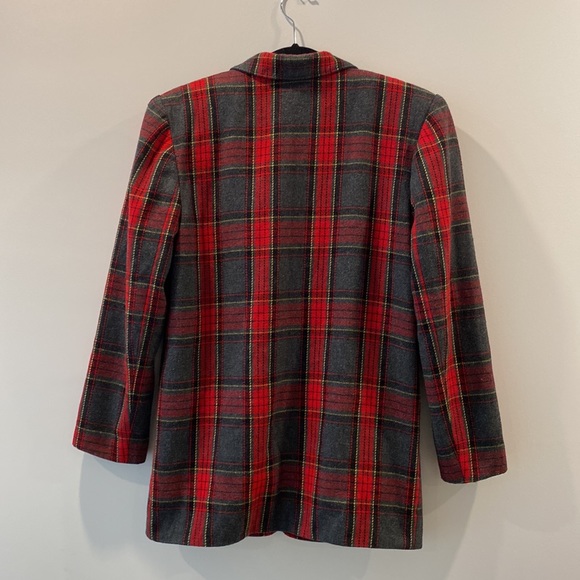 VINTAGE Wool Blend Red Gray and Black Tartan Plaid Blazer Jacket | Size Small - Picture 2 of 9